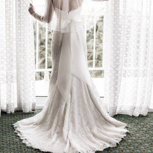 Wedding Dress, Size 4, Strapless, Lace, Ivory